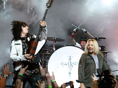 Motley Crue Reunion Tour Is Still Happening. At Least For Now - 103.5 ...