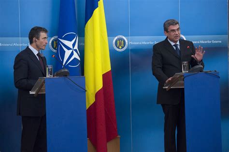 NATO - Photo gallery: NATO Secretary General visits Romania, 06-May.-2010