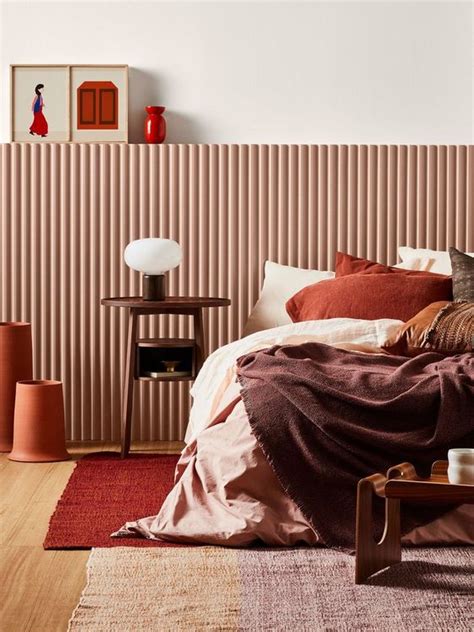 47 Cozy And Inspiring Bedroom Decorating Ideas In Fall Colors - DigsDigs