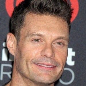 Ryan Seacrest - Age, Family, Bio | Famous Birthdays