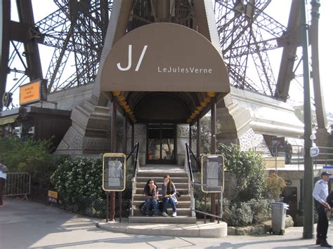 Le Jules Verne, el restaurante parisino de la Torre Eiffel ...