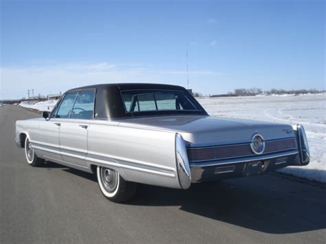 1967 Chrysler Imperial Lebaron