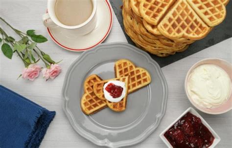 An Introduction to Norwegian Waffles - Life in Norway