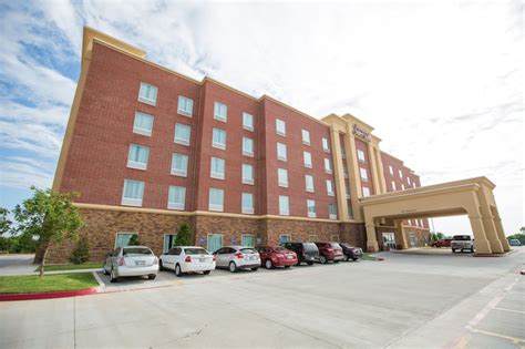 Hotels in Norman, OK - Find Hotels - Hilton