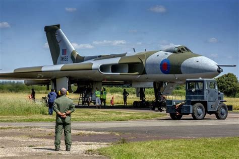 Top Secret: The Avro 730 Would Have Been a Dangerous Mach 2.5 Bomber ...