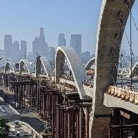 Milestone reached on LA viaduct - Bridge Design & Engineering (Bd & e)