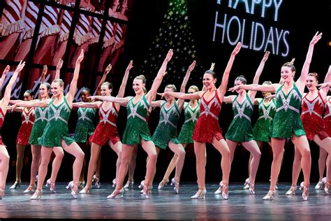 Show Photos: The Christmas Spectacular, Starring the Radio City ...