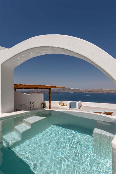 Santorini Vacation Rentals | Homes and More | Airbnb