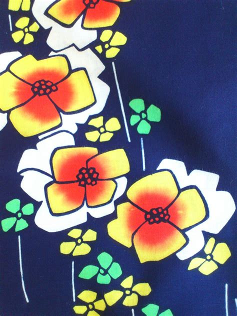 Vintage Japanese cotton yukata fabric indigo blue geometric flowers 92 cm x 36 cm