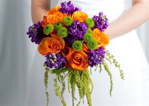 Savvyish.com is For Sale | BrandBucket | Orange wedding flowers, Simple wedding flowers, Stock ...