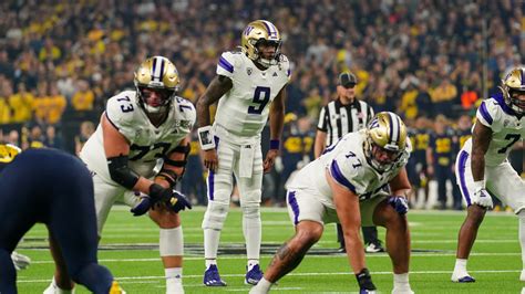 Washington Football Tries Not To Panic After Historic Mass Exodus