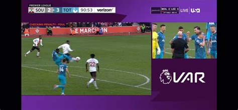 Southampton vs Tottenham - Pape Sarr foul leading to Southampton’s penalty. : r/soccer