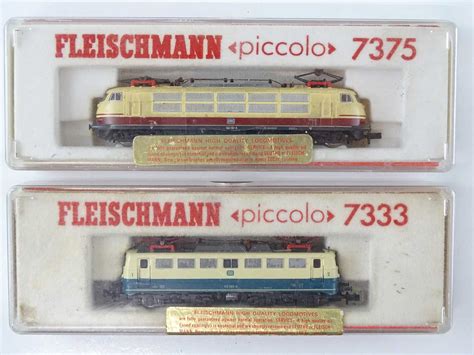 Lot 295 - A pair of FLEISCHMANN N Gauge German Outline