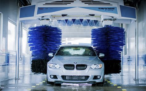 How to Find the Right Car Wash Near Me | Car Detailing Near Me