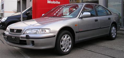 File:Honda Accord 1995.jpg - Wikimedia Commons