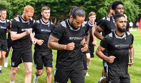 25 pictures of Grimsby Town players in training ahead of new season ...