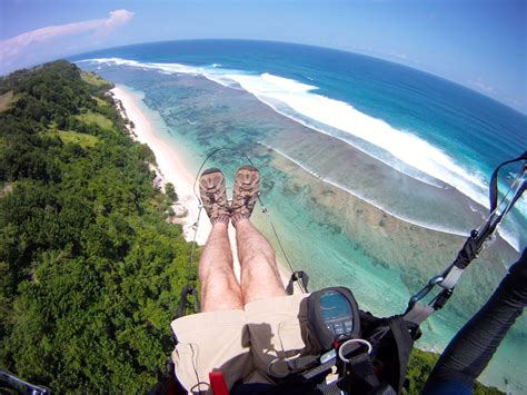 Paragliding Bali - Aerial Sport in Bali - Wandernesia