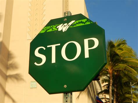 Green Stop Sign @ Ward Center | Daniel Ramirez | Flickr