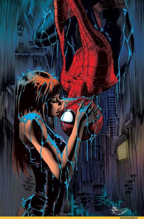 Spiderman Kiss | Spiderman, Spiderman comic, Marvel comics