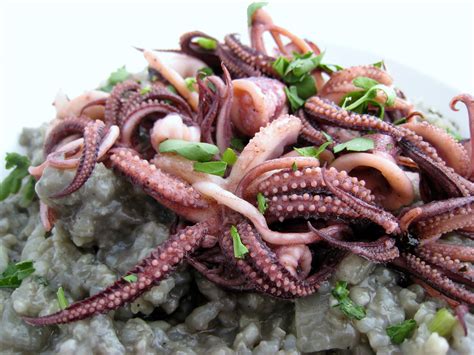 Squid Ink Risotto With Pan-Fried Squid : 9 Steps (with Pictures) - Instructables