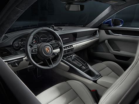 New Technology Wrapped In Timeless Design – The 2020 Porsche 911