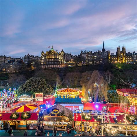 Christmas Market In Edinburgh 2025 - Amalee Karlotta