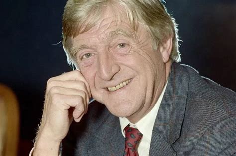 Sir Michael Parkinson dies aged 88 as broadcasting legend's family issue statement - Chronicle Live