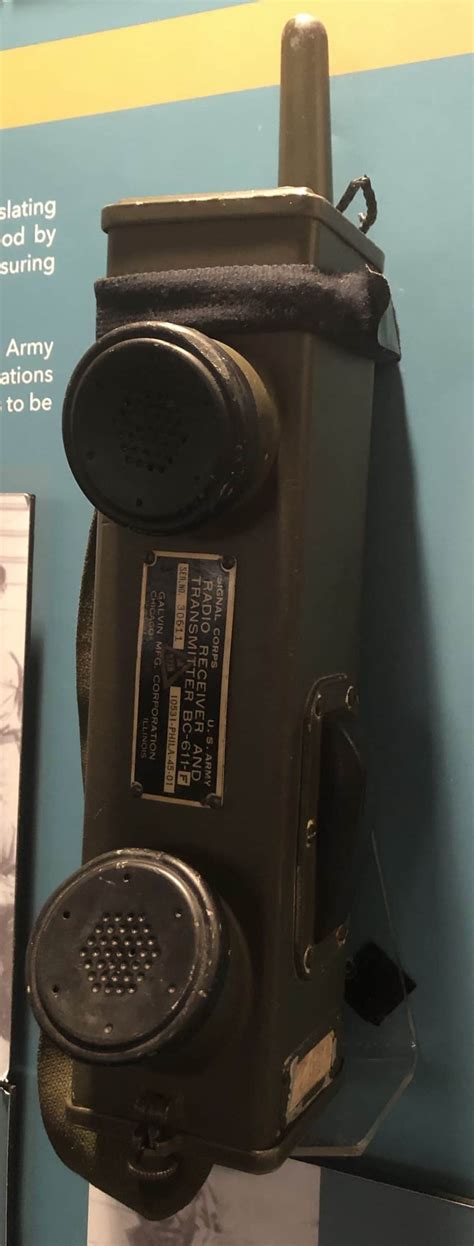 A Guide to Vintage Walkie-Talkies and Two-Way Radios - The Old Timey