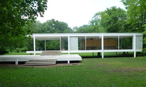 The Farnsworth House | PlaNYourCity