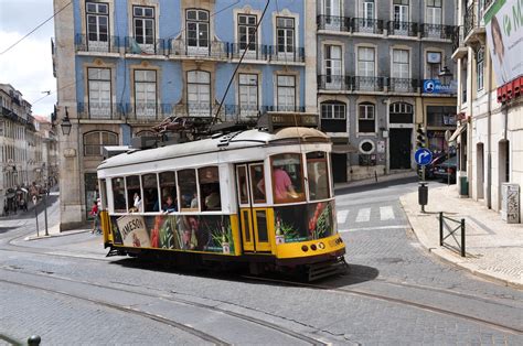 Photo: Tramway - Lisbonne - Portugal