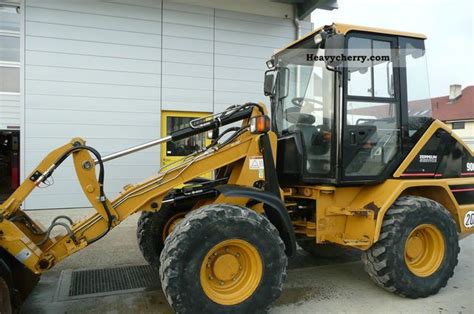 CAT 906 2002 Wheeled loader Construction Equipment Photo and Specs