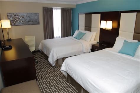 Book The Best Hotels in Hamilton for 2023 from CA $80 - Expedia