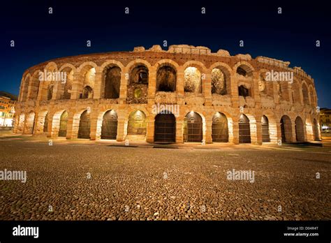 Arena di Verona by Night - Italy Stock Photo - Alamy