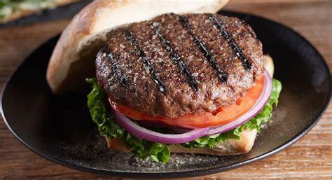 These gourmet Kobe beef burgers are ‘just like a steak’—and they’re on ...