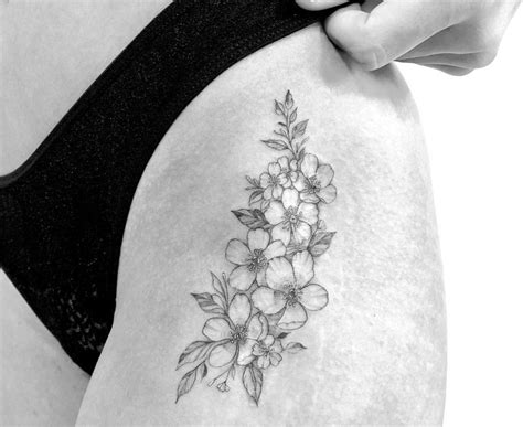 Flower Tattoo, Inspo, Floral, Tatoo, Tatuajes, Flowers, Flower