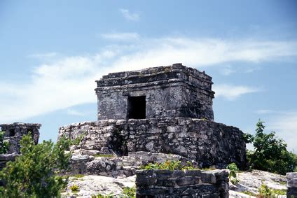 Facts About Mayan Pyramids | USA Today