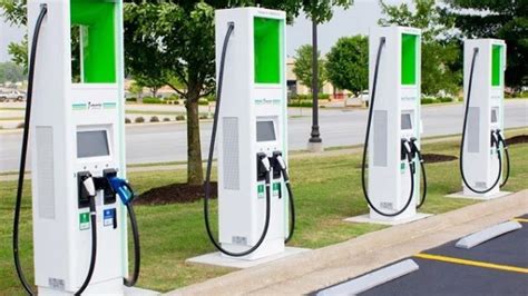 Walmart announces rollout of electric car charging stations across Arkansas