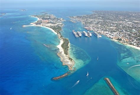 Nassau Harbour in NP, Bahamas - harbor Reviews - Phone Number - Marinas.com