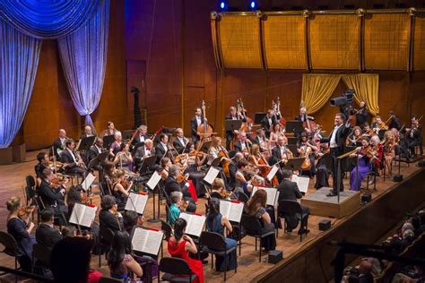 NY Philharmonic Kicks Off 175th Anniversary Season With Live Concert Broadcast On Facebook