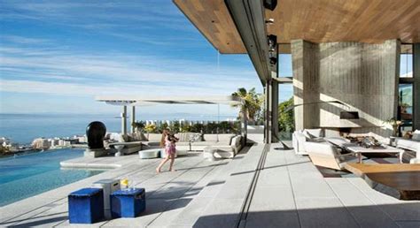 House Design Moderns: Mansion On The Waterfront Infinity Pool