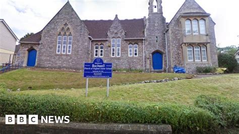 Sixty pupils hit by flu-like virus at Bristol school - BBC News