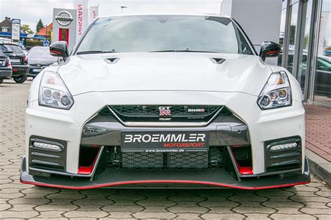 NISSAN GT-R NISMO - Brilliant White Metallic | Autohaus Brömmler GmbH ...