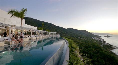 Garza Blanca Review - Is it the right hotel for you in Puerto Vallarta?