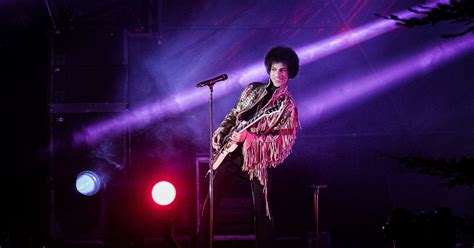 Prince Booked as 'Saturday Night Live' Musical Guest - Rolling Stone