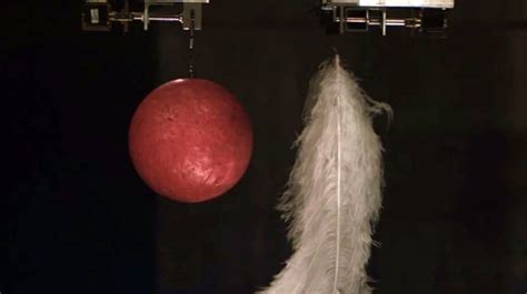 The Hammer-Feather Drop in the world’s biggest vacuum chamber – The Kid Should See This