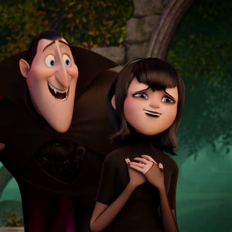 Pin de Blair em Hotel Transylvania | Hotel transilvânia, Fundo de tela ...