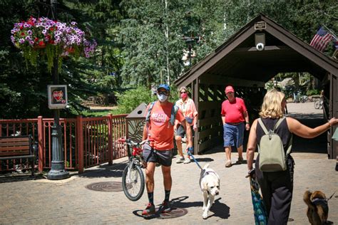 With Sanitized Boulders And Masked-Up Gondolas, Colorado Ski Resorts ...