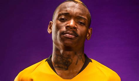 Khama Billiat Attacked By Baby Mama, Now Living In Fear – Pindula News