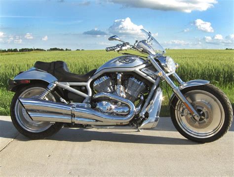 2012 Harley-Davidson VRSCDX V-Rod 10th Anniversary Edition Gallery 432994 | Top Speed