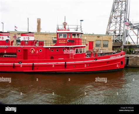 Edward M Cotter fireboat, Buffalo, New York Stock Photo - Alamy